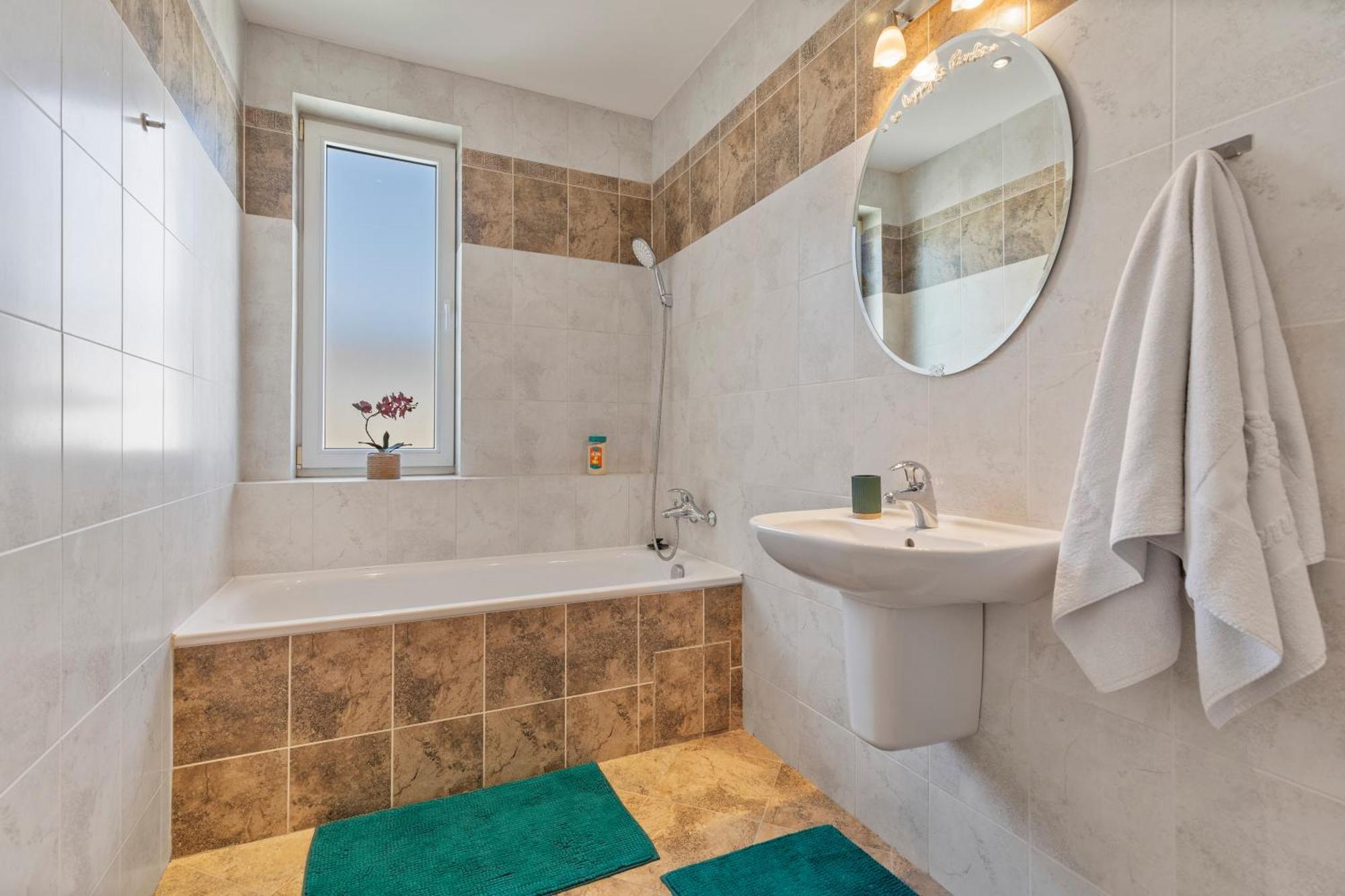 ברטיסלאבה Heart Of The City Center 2 Rooms By Zazi מראה חיצוני תמונה